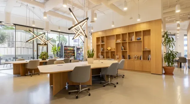 regus