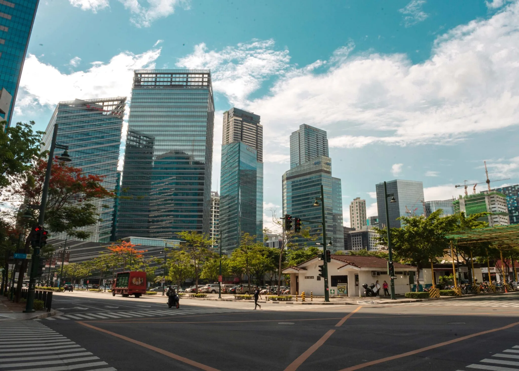Traveling from Cavite to BGC (+ Vice Versa): A Guide