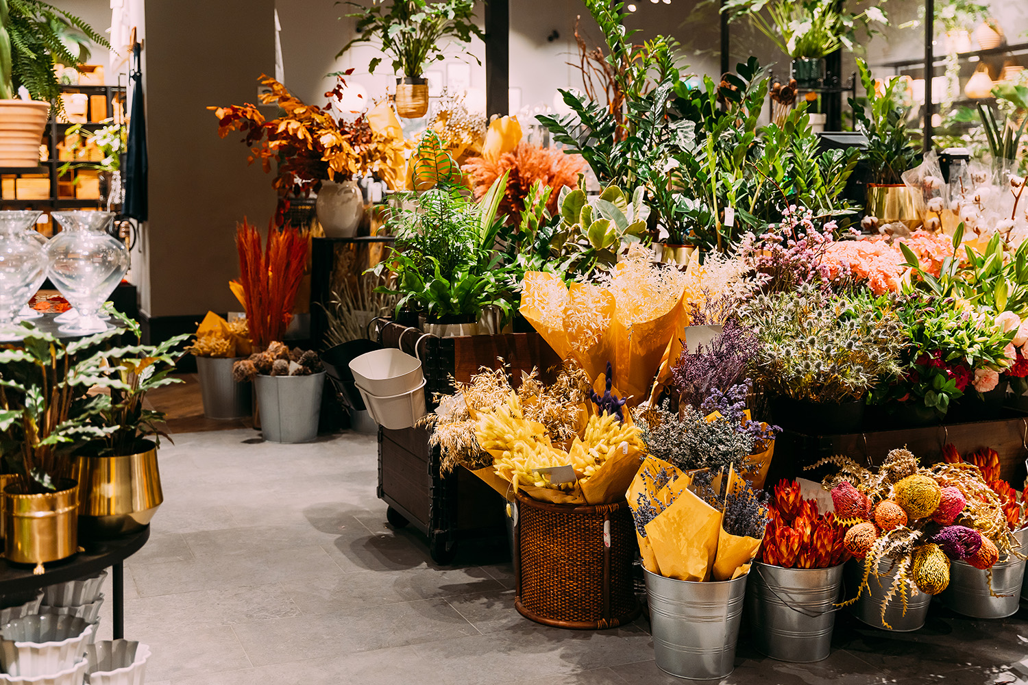 7 Flower Shops in Metro Manila For Beautiful Blooms
