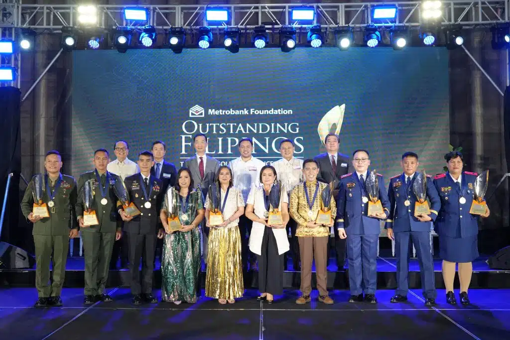 Metrobank Foundation Honors 10 Outstanding Filipinos for Exemplary Service