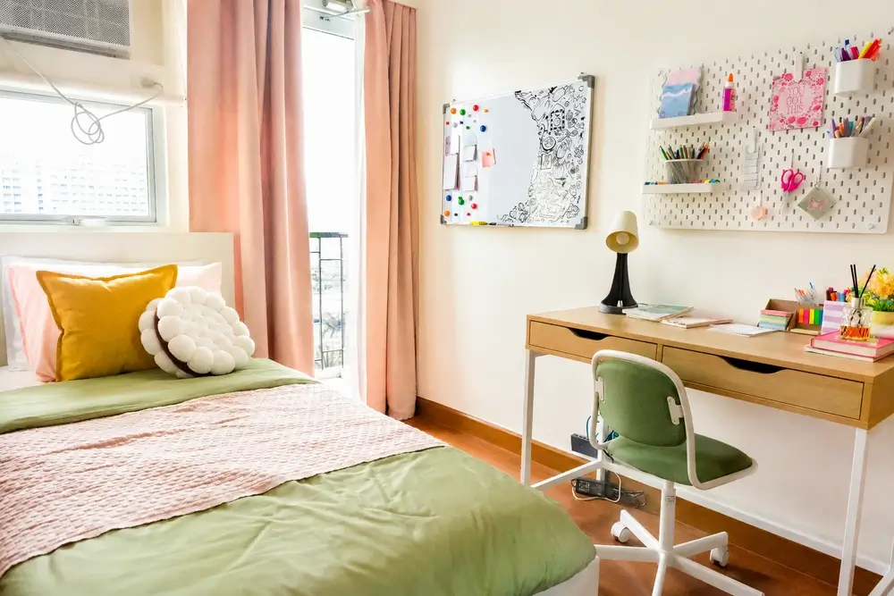 Bed Room