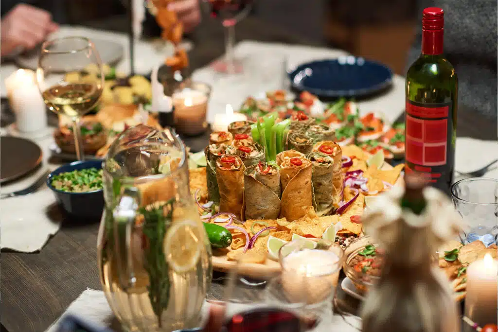 dinner-with-friends-1024x683.jpg