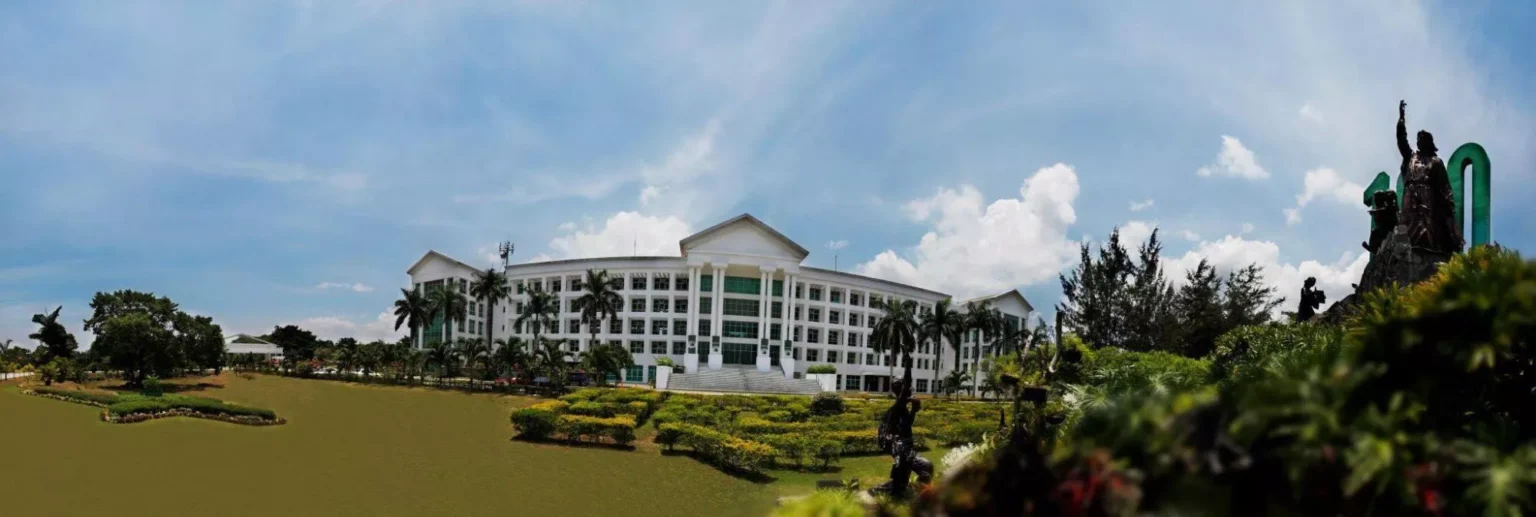De La Salle University – Laguna Campus