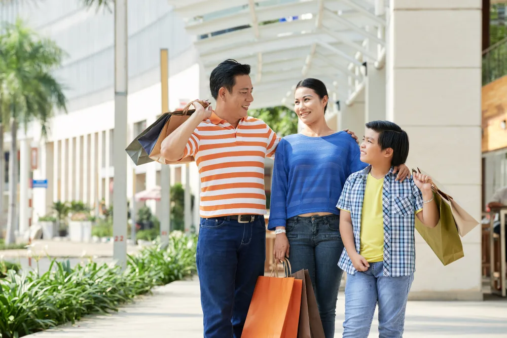 Malls in the South: Your Guide to Shopping, Dining, and More!