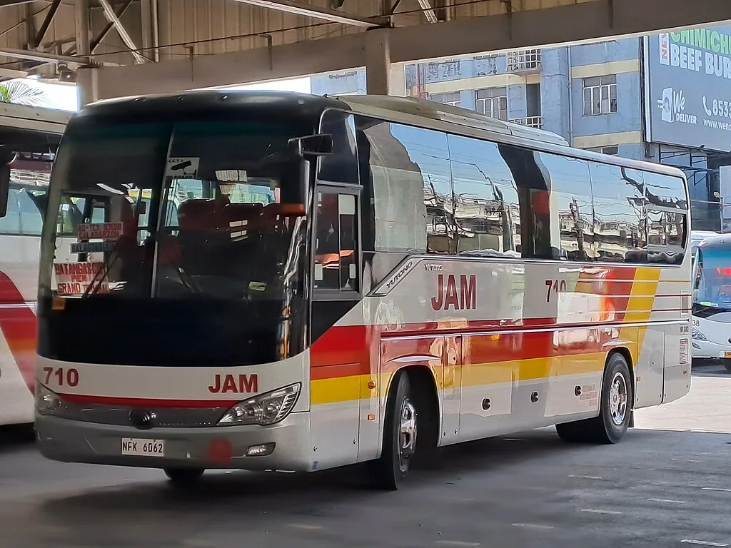 Yutong_ZK6119H2_JAM_Liner_710_2023-03-19-1.jpg