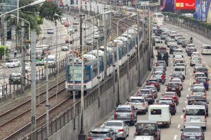 transportation options in metro manila