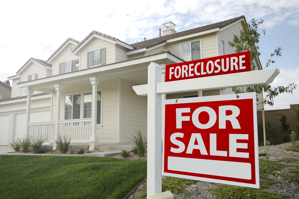 a photo of a foreclosure sign.